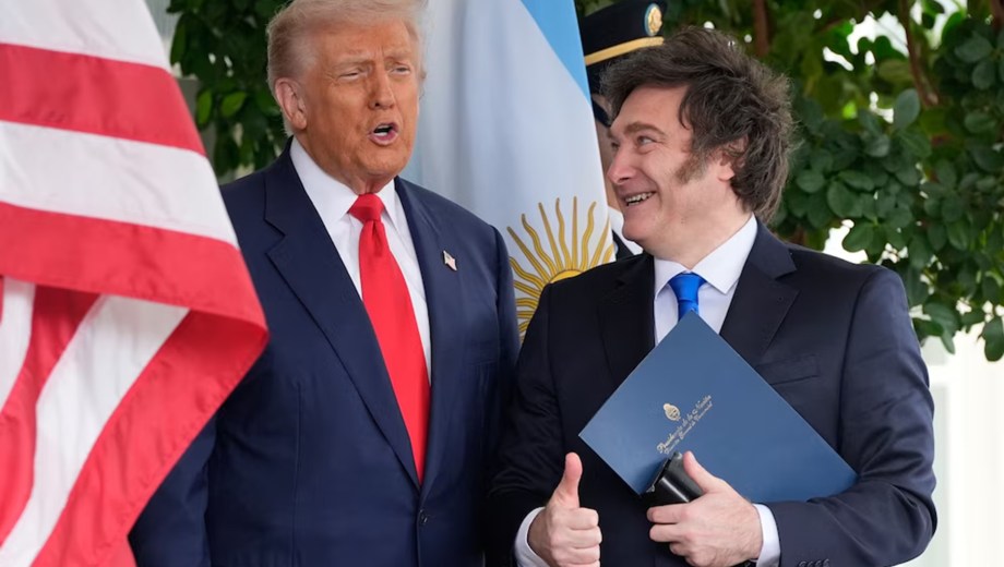 Javier Milei junto a Donald Trump.