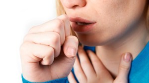 Tos postviral: por qué la tos puede durar hasta ocho semanas después de una gripe o un resfrío