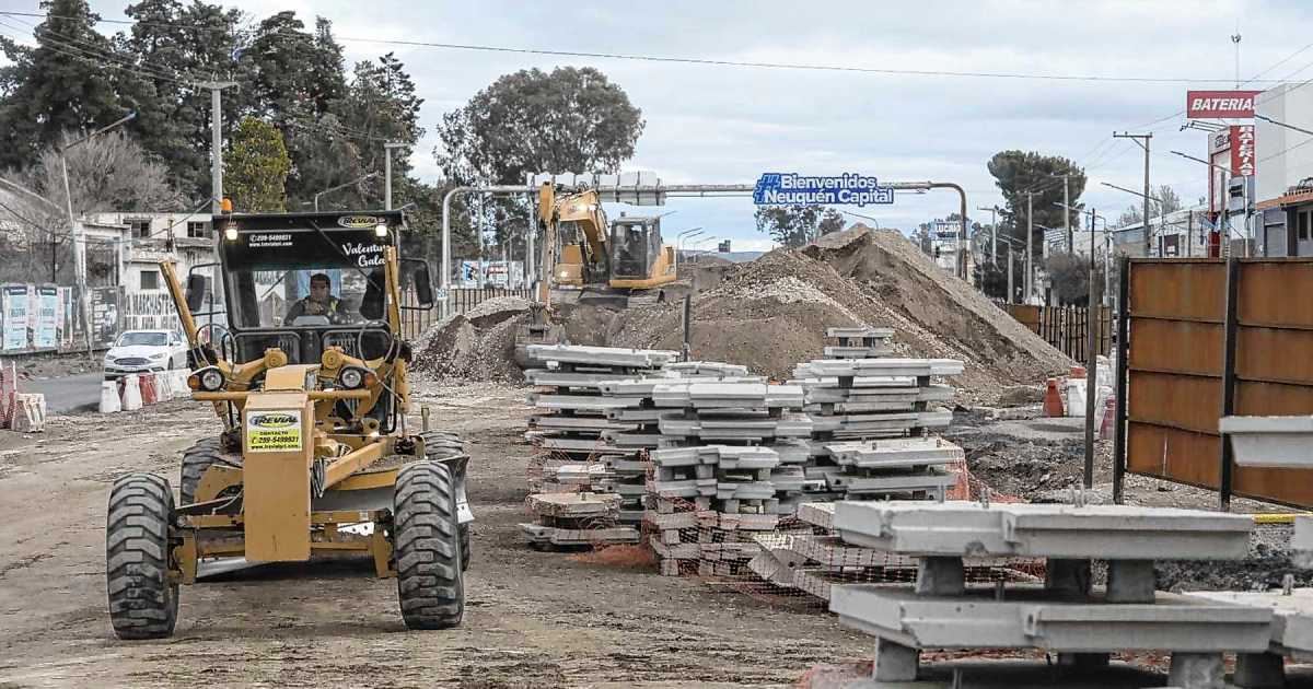 Avanza la obra de la Avenida Mosconi en Neuquén con nuevas habilitaciones