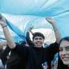 Imagen de En fotos | Euforia en Neuquén por la Selección Argentina: así fue el festejo del agónico pase a cuartos