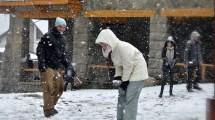 Imagen de Nevadas intensas, frío y viento en la cordillera este domingo: qué pasa en el Alto Valle