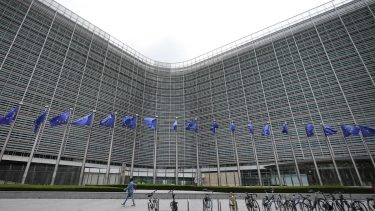 La Unión Europea sancionó a Google con una multa de US$ 1.000 millones por monopolio en su buscador y Google Play