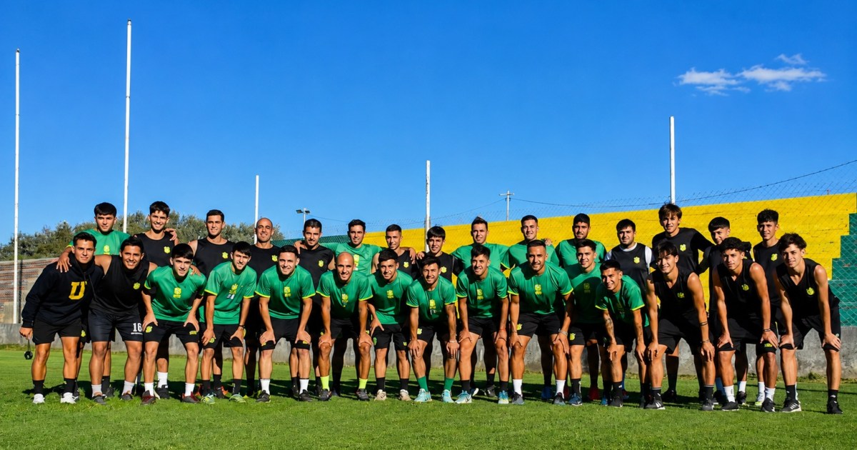 Unión de Zapala celebra 49 años buscando ascender en la Liga de Fútbol de Neuquén