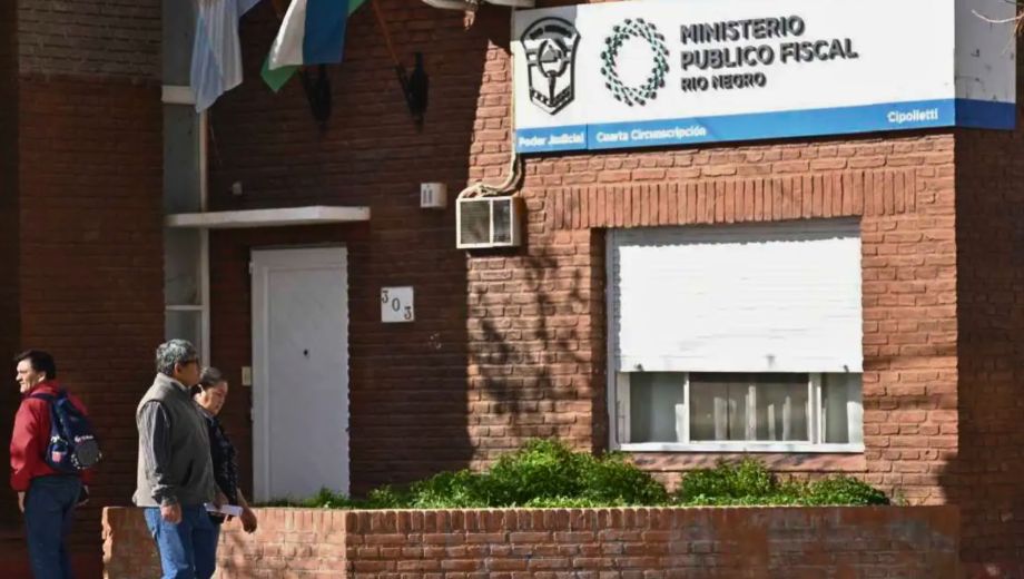 La fiscalía pidió imputar al hombre y la jueza dictó cuatro meses de prisión preventiva.