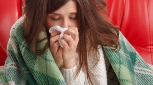 ¿Resfrío, gripe o alergia? Cómo identificar sus diferencias y cuándo consultar