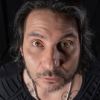 Imagen de Felipe Avello, una de las voces más originales del humor chileno: "a mí me parece simpático el género humano"