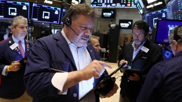 Los ADR’s locales subieron hasta casi 6% en Wall Street: los bonos cayeron y el riesgo país superó los 420 puntos