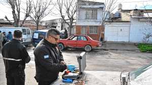 Un adolescente de Roca sufrió graves quemaduras tras el incendio de una casa en barrio San Martín