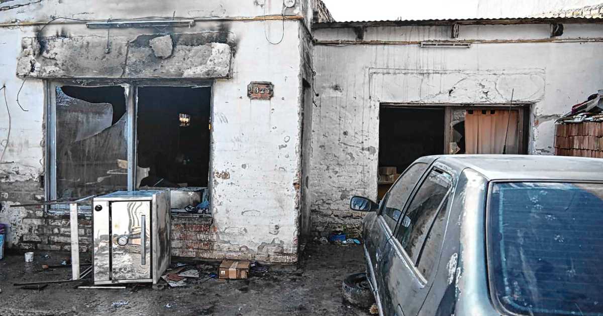Joven de Roca con quemaduras graves tras incendio en su vivienda