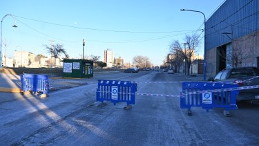 El frío complica el tránsito en Roca: cuáles son las zonas afectadas y cómo es el operativo del municipio