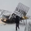 Imagen de La nieve provocó el accidente de un camión sobre la Ruta 40 en un paraje de Neuquén: piden circular con cuidado por el temporal