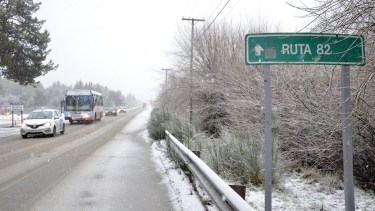 Tras un bacheo fallido, repavimentarán parte de la Ruta Provincial 82 en Bariloche