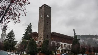 Una intendencia de Neuquén, sin luz por una millonaria deuda con EPEN: el plan de pagos que acordaron
