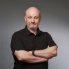 Imagen de Juan José Campanella con Diario RÍO NEGRO: en agosto llega a Neuquén su obra de teatro "Empieza con D siete letras"