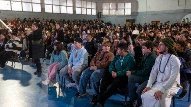 Más de 700 vecinos finalizaron cursos de oficios y tecnología en Viedma