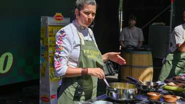 El programa Con Todo Gusto llega a la televisión abierta con un ciclo que recorre producción y gastronomía de Río Negro