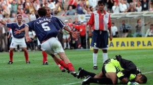 Francia y Paraguay: un antecedente que marcó la historia de las definiciones en los Mundiales