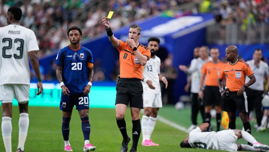 El francés Francois Letexier será el árbitro de Argentina - Egipto. (Foto: AP)