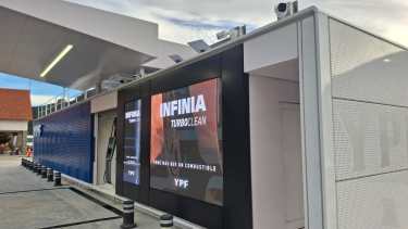 YPF despliega su modelo de Estación de Cercanía en el ingreso al Parque Nacional Nahuel Huapi