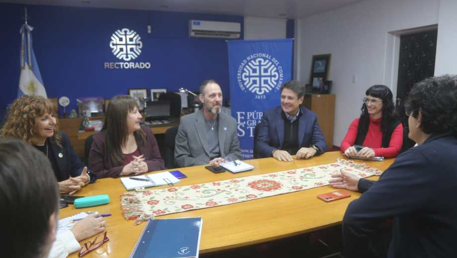 La reunión se llevó a cabo este martes a la mañana en la sede central de la UNCo. Foto: gentileza.