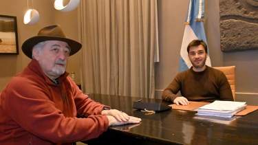 Rebelión radical en Chubut: califican de “traición imperdonable» la aprobación de la reelección indefinida de intendentes