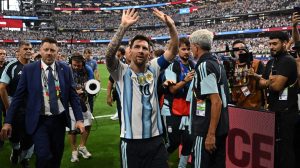 Brilló en Europa, compartió equipo con Messi y advirtió: «Ahora verán el pie izquierdo de Dios»