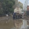 Imagen de Cipolletti continúa con tareas de extracción de agua en barrios tras las intensas lluvias
