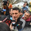 Imagen de Scaloni volvió a Pujato y se emocionó con el apoyo de los vecinos: "Seguiremos dando batalla"