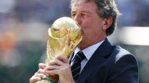 Mario Kempes, indignado con la opinión pública: «Esas versiones que andan dando vueltas no le hacen bien a nadie»
