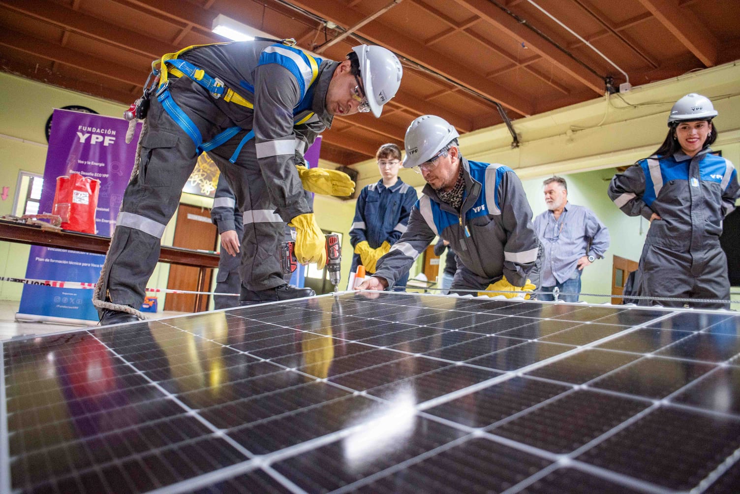Fundación YPF abre inscripciones para cursos gratuitos de oficios energéticos en Neuquén, Río Negro y Mendoza