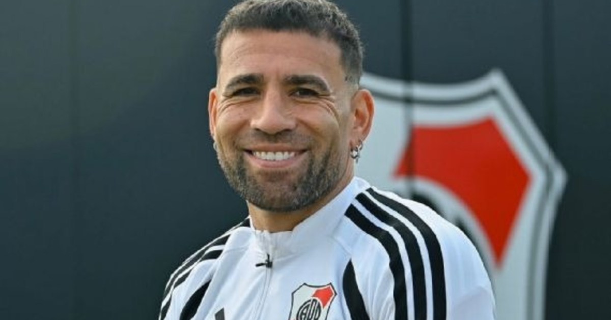 Nicolás Otamendi se incorpora a River y busca ser titular este sábado