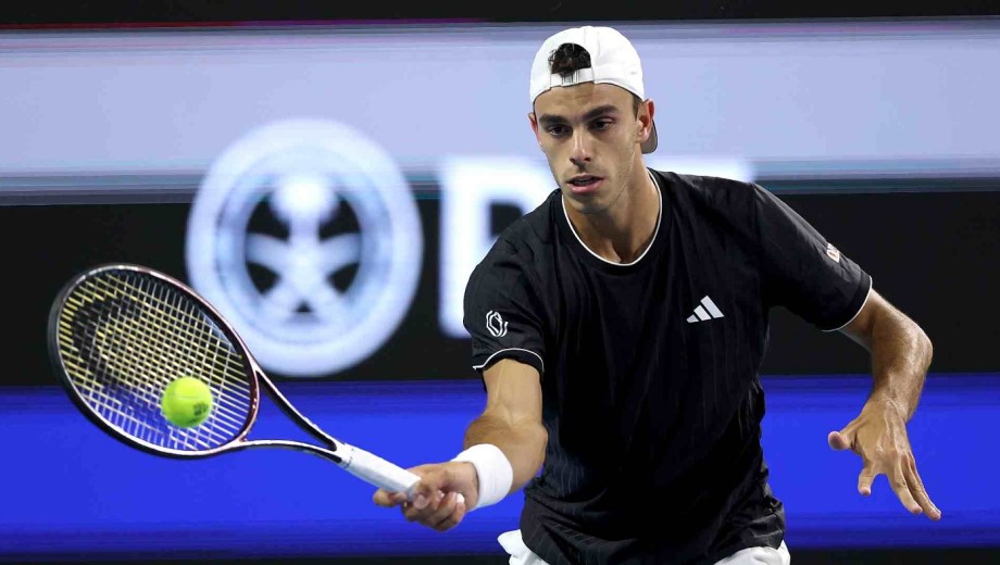 Cerúndolo abrió en México la temporada norteamericana de cemento.