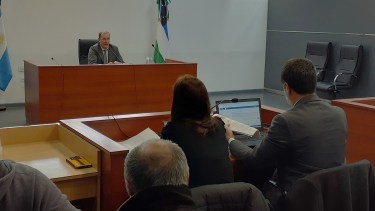 Violento asalto en Cipolletti: Acusan a una mujer por el intento de robo donde balearon en el cuello a un jubilado