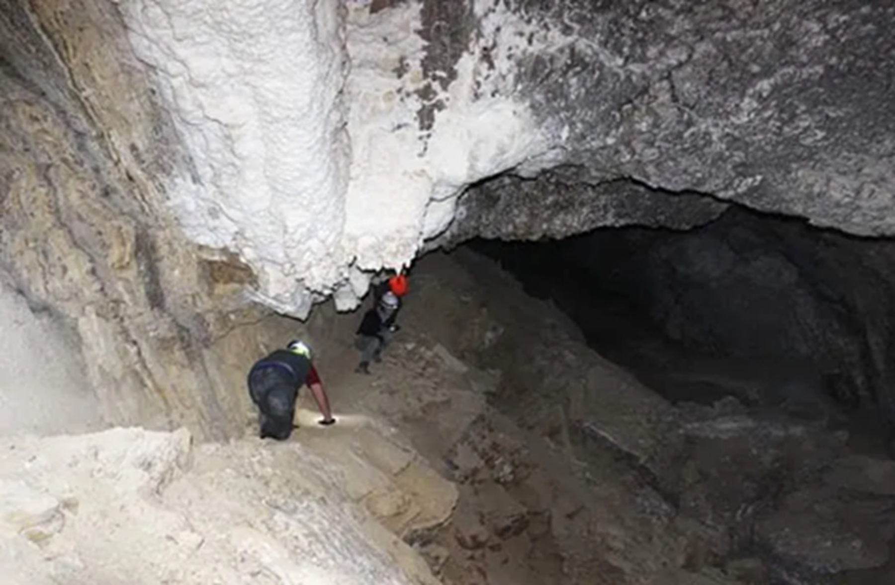 La caverna de Neuquén se queda sin agua: situación alarmante