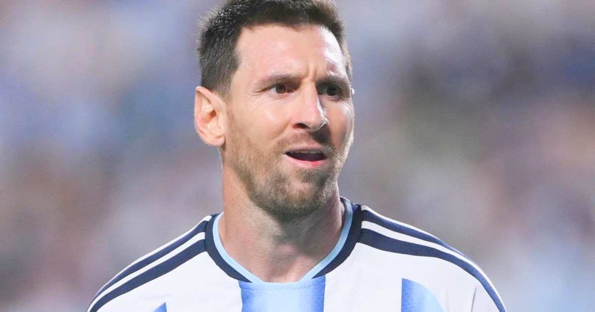 Críticas de un exfutbolista inglés sobre Messi: «No defiende»