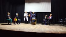 Imagen de “Pacientes en espera”, la rutina de un consultorio y un semillero de historias que brotará en Neuquén