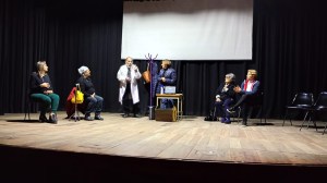 “Pacientes en espera”, la rutina de un consultorio y un semillero de historias que brotará en Neuquén