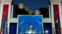 Imagen de Donald Trump alertó sobre un resurgimiento del comunismo en los festejos por los 250 años de Estados Unidos
