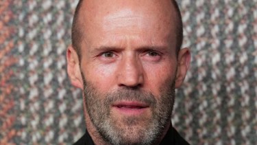 Jason Statham, a sus 58 años: “Soy muy estricto con el desayuno, como siempre huevos, cereales y fruta fresca”