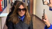 Imagen de «Gestiones personales»: la secretaria de Manuel Adorni confesó compras millonarias en efectivo en nombre del exministro