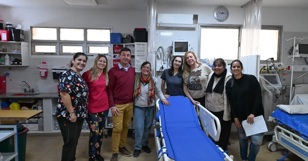 Choele Choel incorpora una camilla de última tecnología para mejorar atención médica