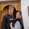 Imagen de Así es la casa de Giuliano Simeone e Irene Ariza en Madrid: diseño moderno, madera y ambientes llenos de luz