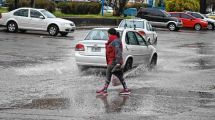 Imagen de Alerta por lluvia en Neuquén y Río Negro para este lunes 13: las zonas afectadas y en dónde se suma la nieve