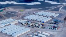 Imagen de Freno a la expansión china: un grupo que entró al RIGI en Argentina perdió una megaadquisición de oro en Canadá