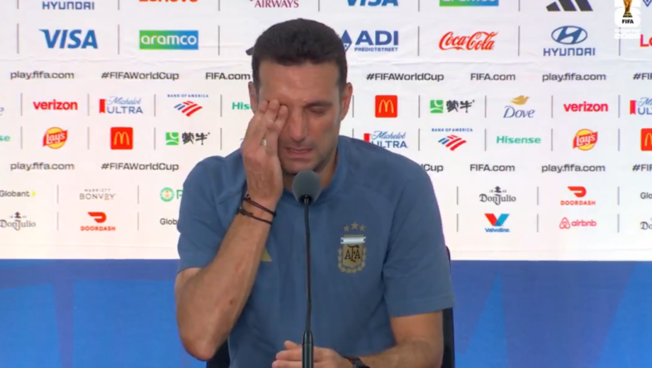Lionel Scaloni lloró en conferencia de prensa y sembró dudas sobre su continuidad: "Cumpliré contrato y después veo"