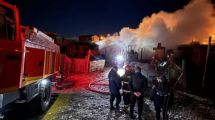 Imagen de Trágico incendio en medio del frío polar que azota a la Patagonia: murieron dos personas en Chubut