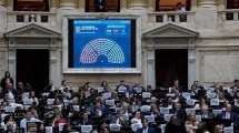 Imagen de Inocencia fiscal: cómo es el proyecto que busca incentivar el uso de los dólares guardados