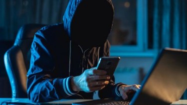 Desde Buenos Aires contactó a una adolescente de Viedma y le pedía imágenes sexuales, quedó imputado