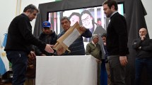 Imagen de En Viedma se construirán diez viviendas para afiliados a la Uocra