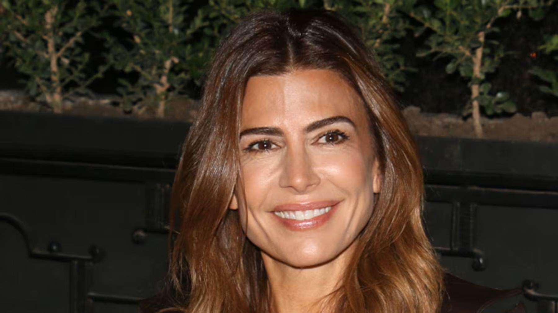 Juliana Awada y la tendencia monocromática para el invierno